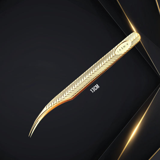 Luxe Gold Tweezers - Isolation #6